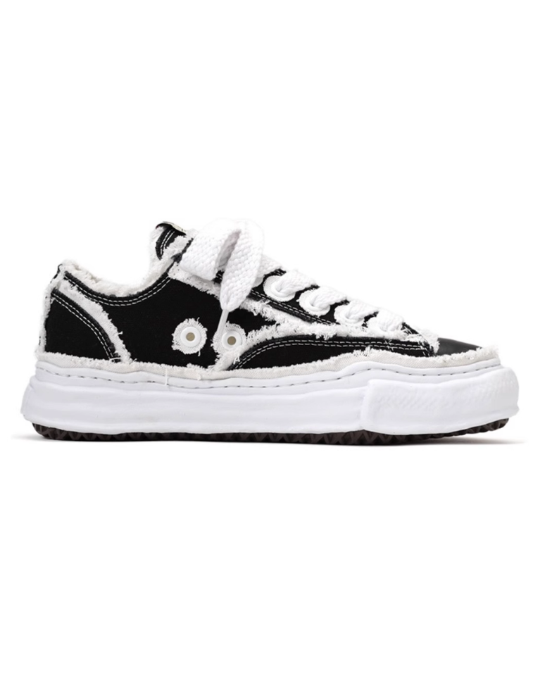 "Flared Peterson" Low-Top Sneaker