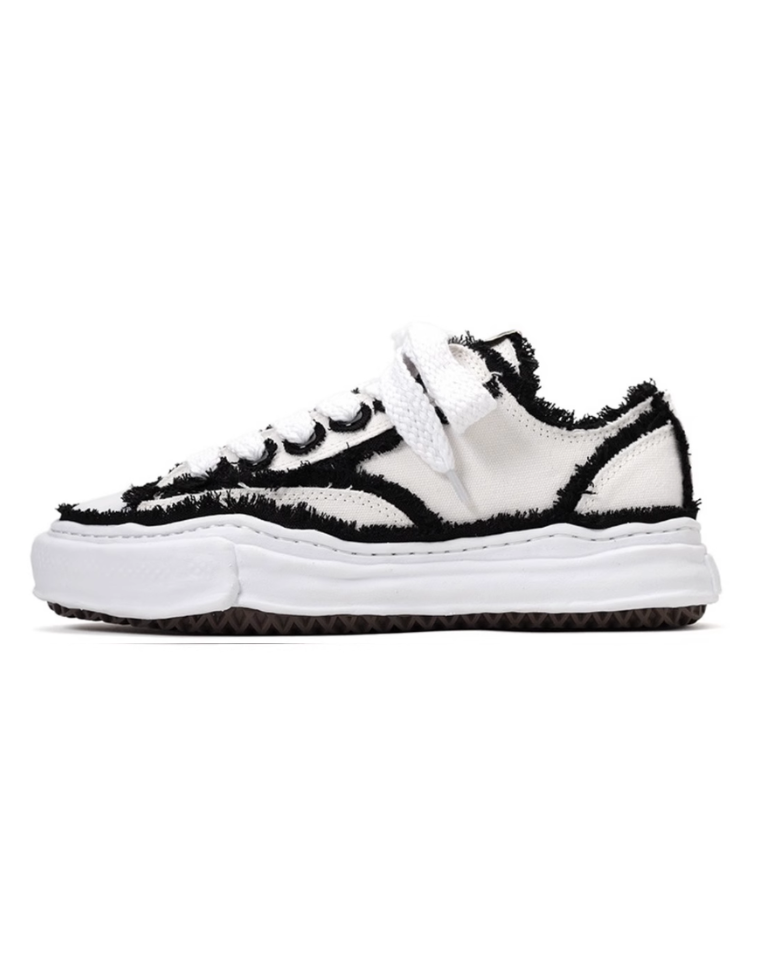 "Flared Peterson" Low-Top Sneaker