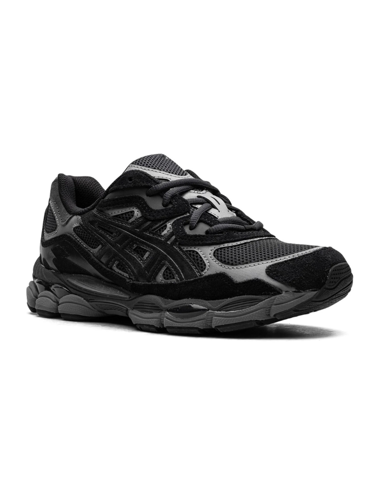 Solvé Runner Sneaker