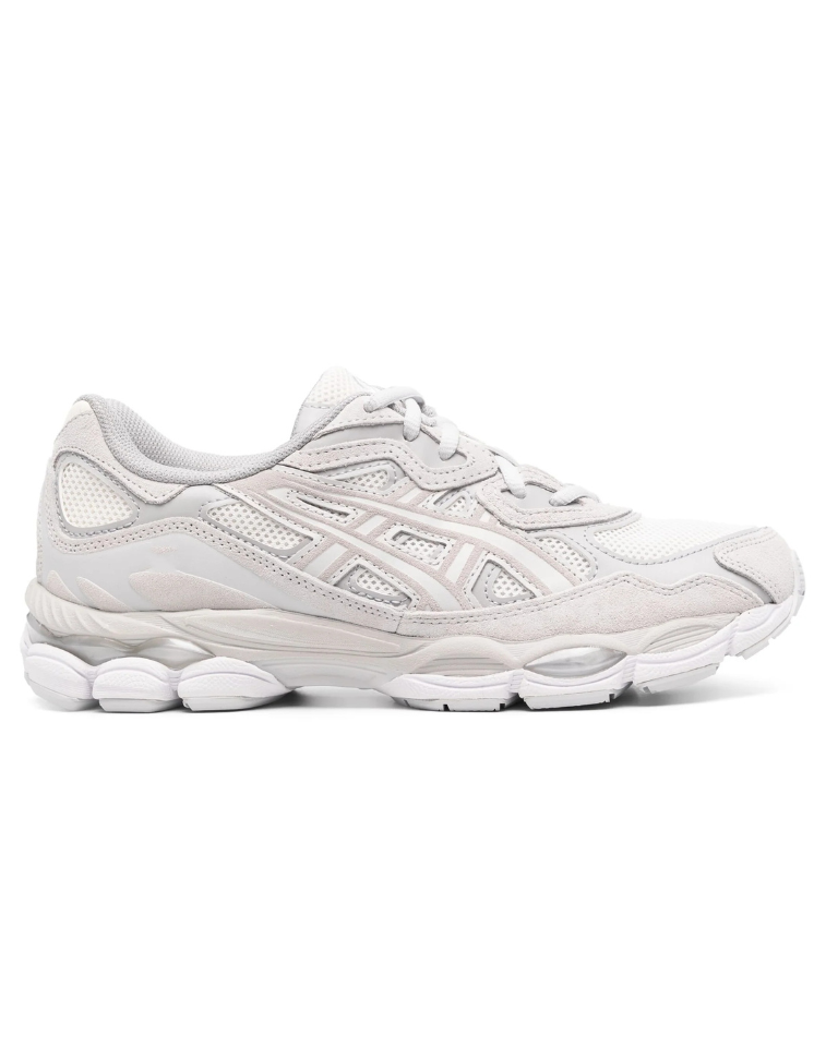 Solvé Runner Sneaker